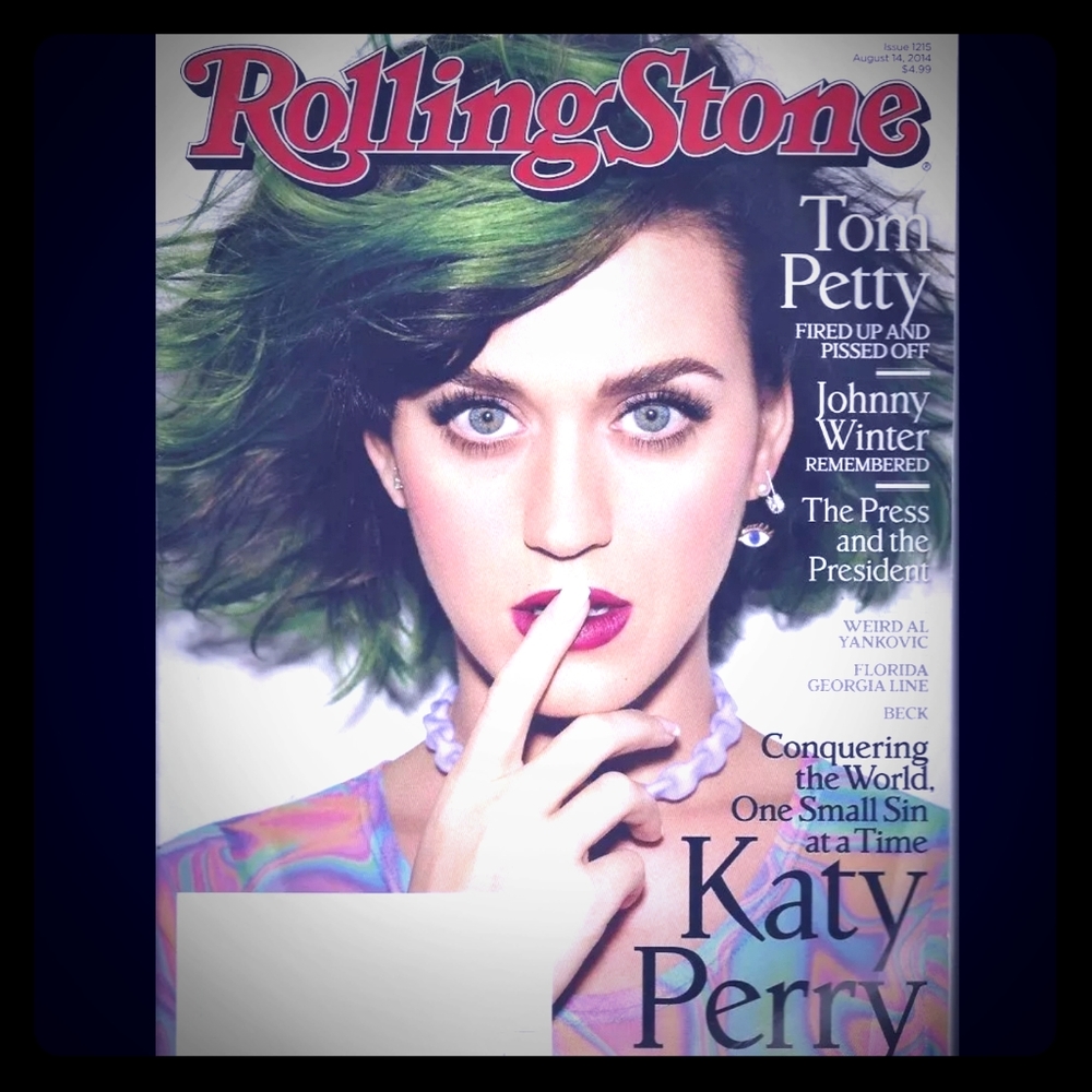 KATY PERRY MAGAZINE - LOT OF ONE (1) MAG  //